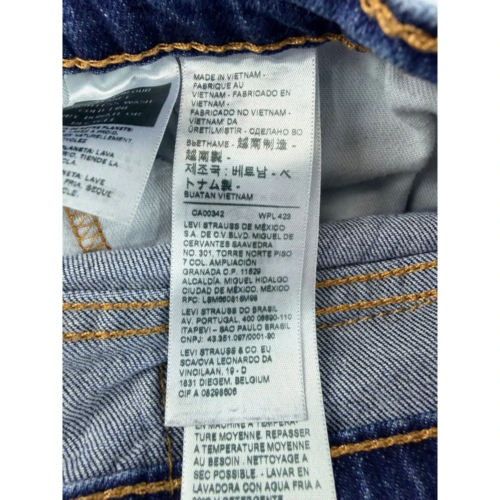 Levi Strauss 541 Athletic Taper Jeans Mens 38x34 Medium Wash Blue 18181-0642
